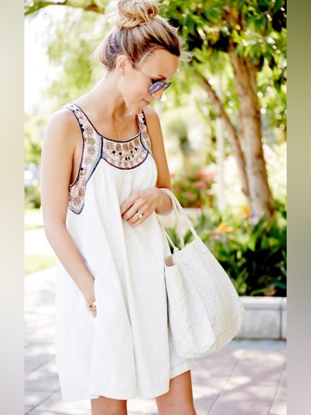 Lilia Anthropologie Toda Vista White Embroidered Swing Dress Runs like XS